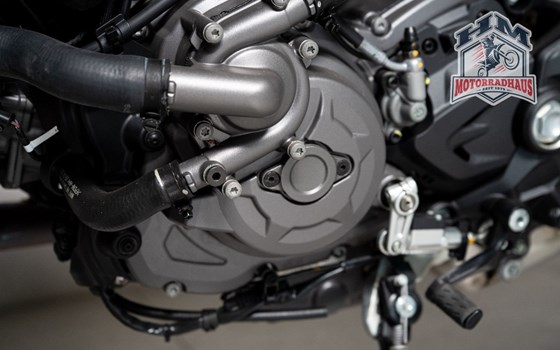 Gebrauchtmotorrad Ducati Monster 30° Anniversario - Bild 8