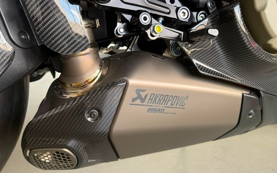 Neufahrzeug Ducati Panigale V4 Lamborghini - Bild 11