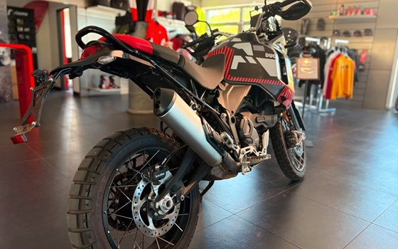 Gebrauchtmotorrad Ducati DesertX - Bild 4