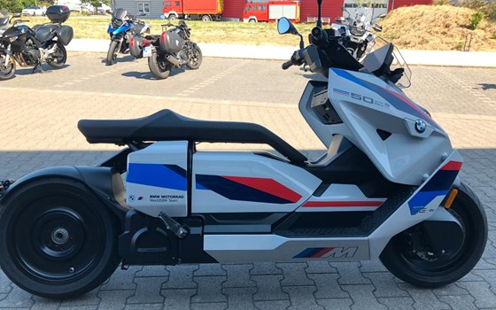 Gebrauchtmotorrad BMW CE 04 - Bild 10