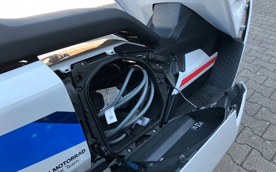 Gebrauchtmotorrad BMW CE 04 - Bild 23
