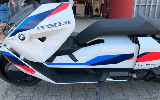 Gebrauchtmotorrad BMW CE 04 - Bild 4