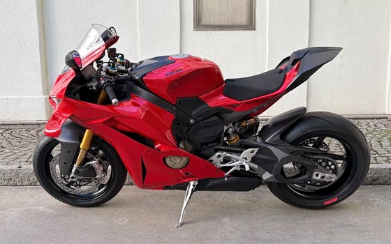 Gebrauchtmotorrad Ducati Panigale V4 S - Bild 3