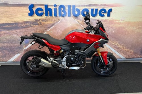 BMW F 900 XR