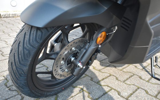 Gebrauchtmotorrad Honda PCX125 - Bild 9