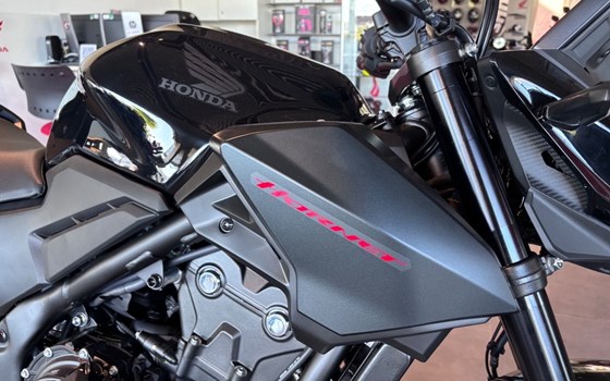Gebrauchtmotorrad Honda CB500 Hornet E-Clutch - Bild 6