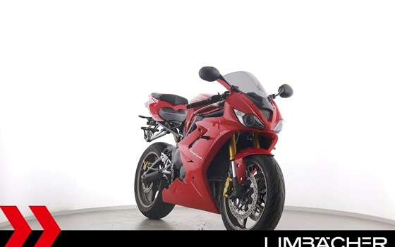 Gebrauchtmotorrad Triumph Daytona 675 - Bild 2