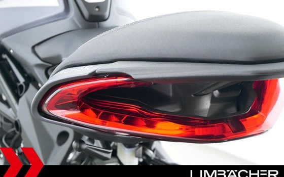 Gebrauchtmotorrad MV Agusta Dragster RR Ottantesimo - Bild 16