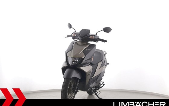 Gebrauchtmotorrad Suzuki Avenis 125 - Bild 3
