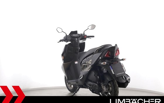 Gebrauchtmotorrad Suzuki Avenis 125 - Bild 7