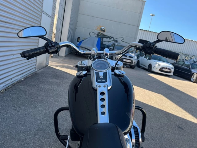 Harley-Davidson Softail Fat Boy 114 FLFBS (schwarz) - Bild 13
