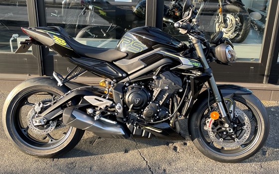 Gebrauchtmotorrad Triumph Street Triple 765 RS - Bild 1