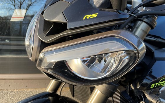 Gebrauchtmotorrad Triumph Street Triple 765 RS - Bild 7