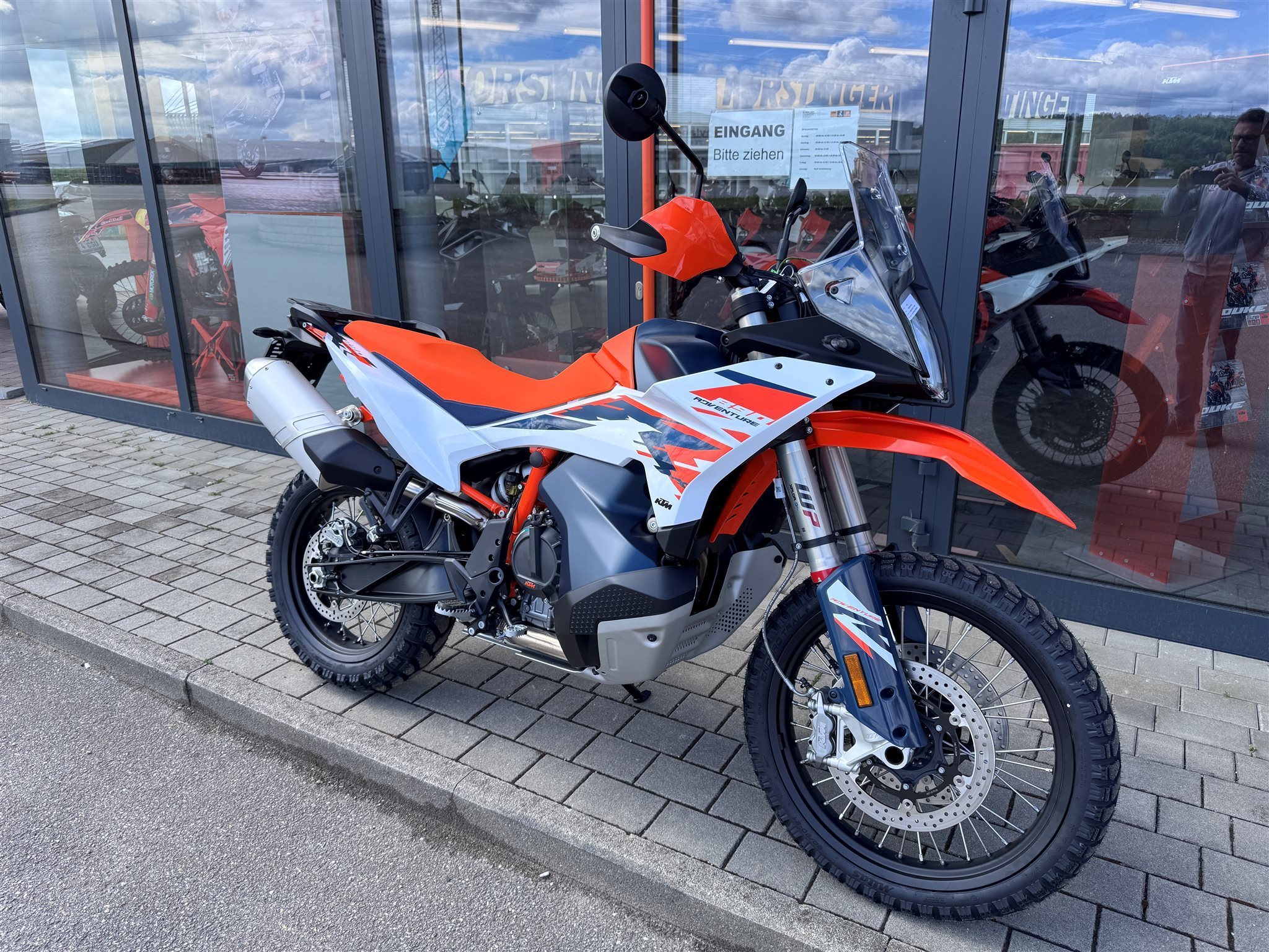 KTM 890 Adventure R
