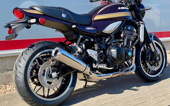 Gebrauchtmotorrad Kawasaki Z900 RS - Bild 3