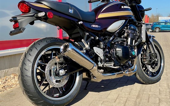 Gebrauchtmotorrad Kawasaki Z900 RS - Bild 19