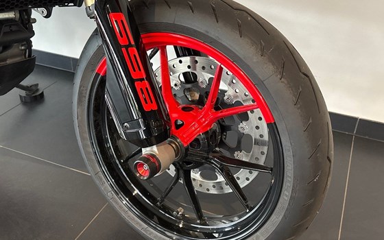 Gebrauchtmotorrad Ducati Hypermotard 698 Mono - Bild 10