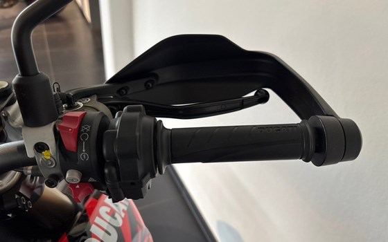 Gebrauchtmotorrad Ducati Hypermotard 698 Mono - Bild 15