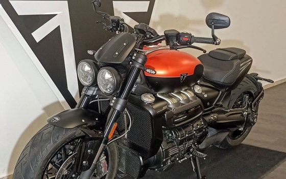 Gebrauchtmotorrad Triumph Rocket 3 Storm R - Bild 4