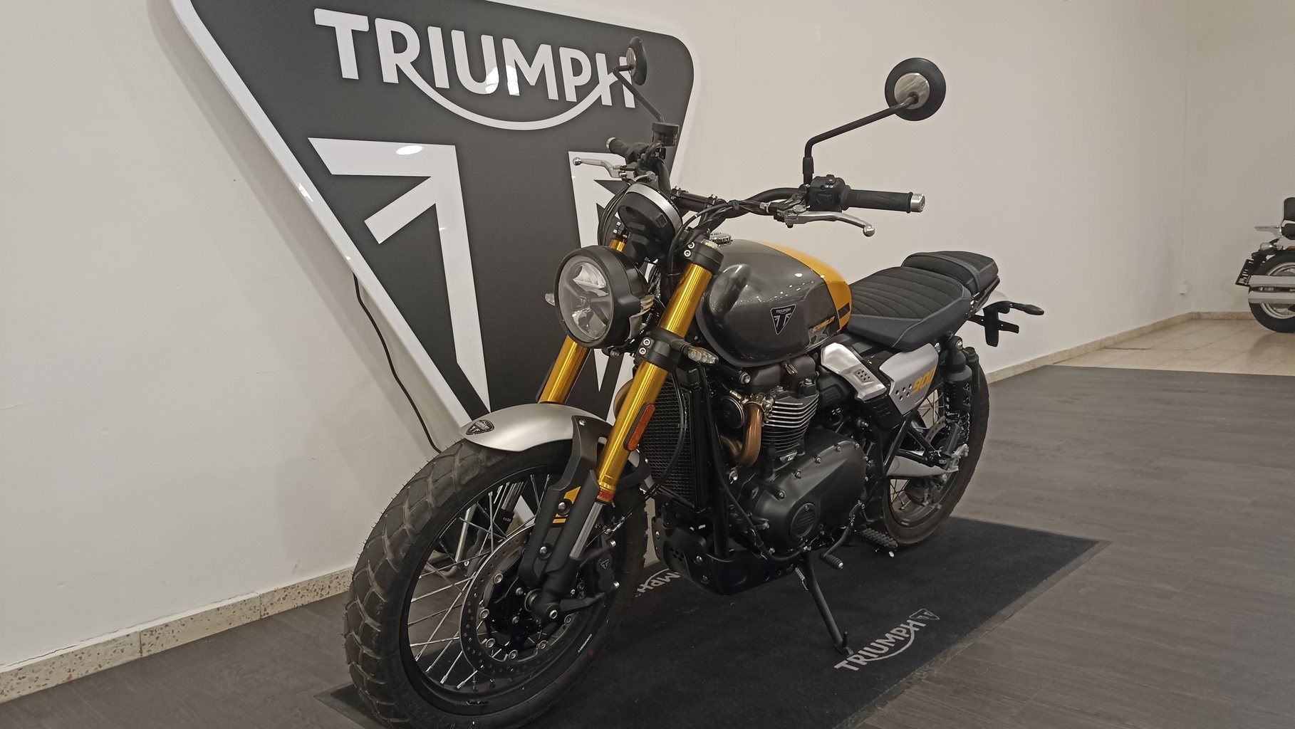 Triumph Scrambler 900 