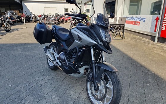 Gebrauchtmotorrad Honda NC750X DCT - Bild 3