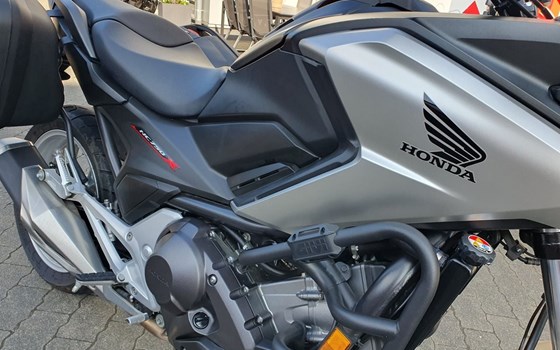 Gebrauchtmotorrad Honda NC750X DCT - Bild 5