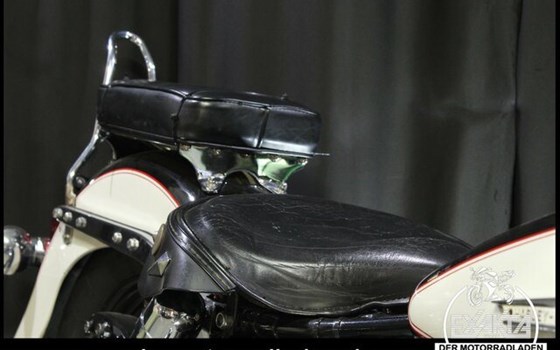 Gebrauchtmotorrad Harley-Davidson Electra Glide Classic FLHTC - Bild 29