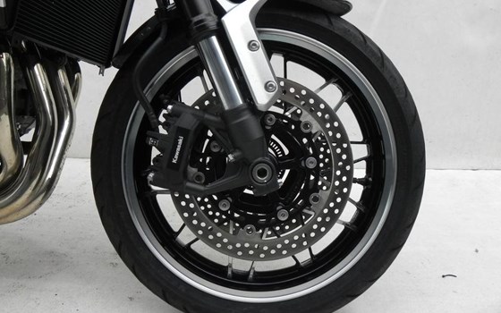 Gebrauchtmotorrad Kawasaki Z900 RS - Bild 18
