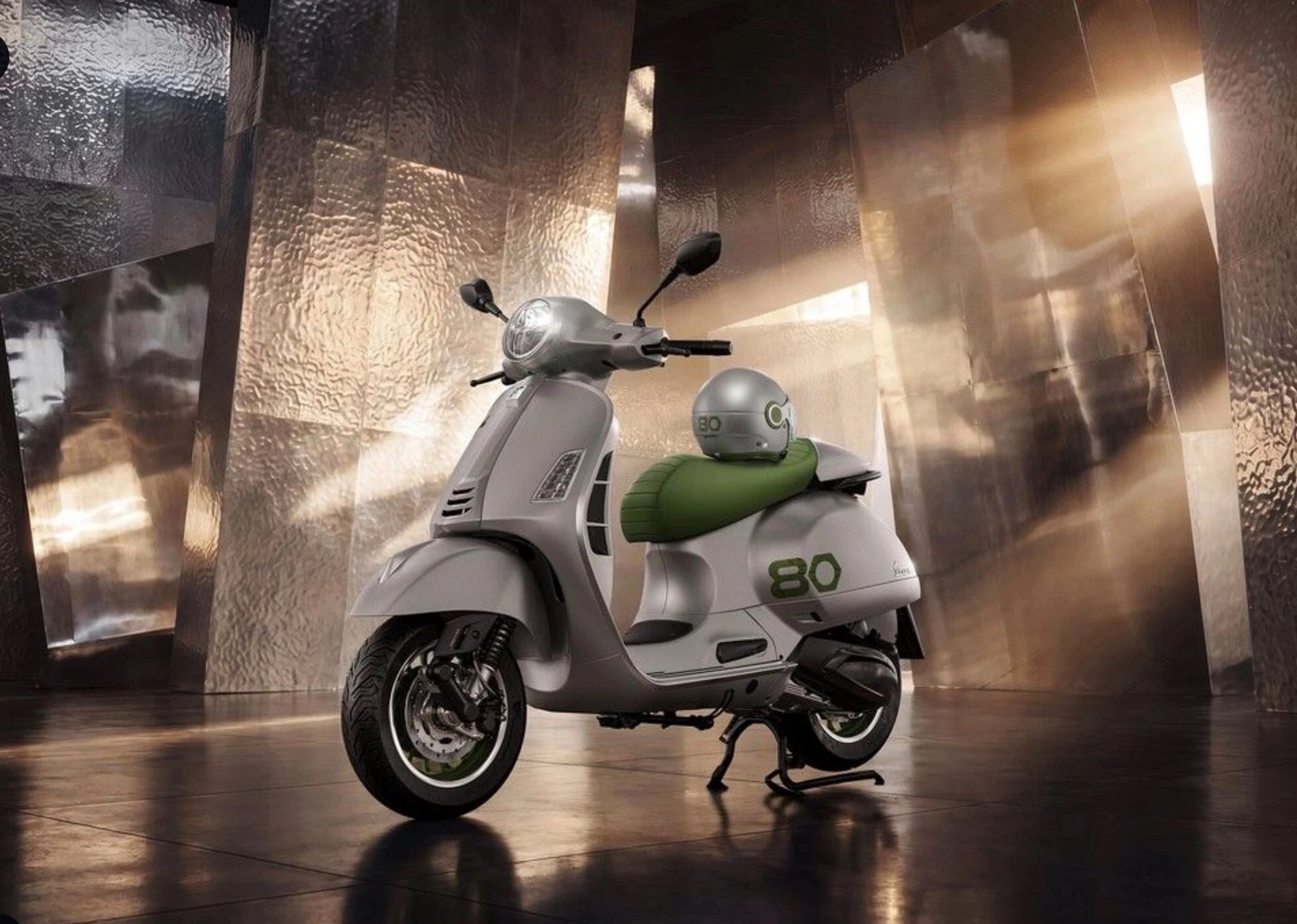 Vespa GTS 310 Edizione Ottantesimo
