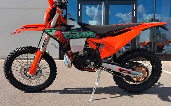 Neufahrzeug KTM 300 EXC SIX DAYS - Bild 2