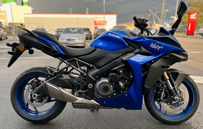 Suzuki GSX-S1000GT