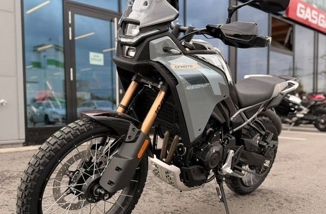 CFMOTO 450MT