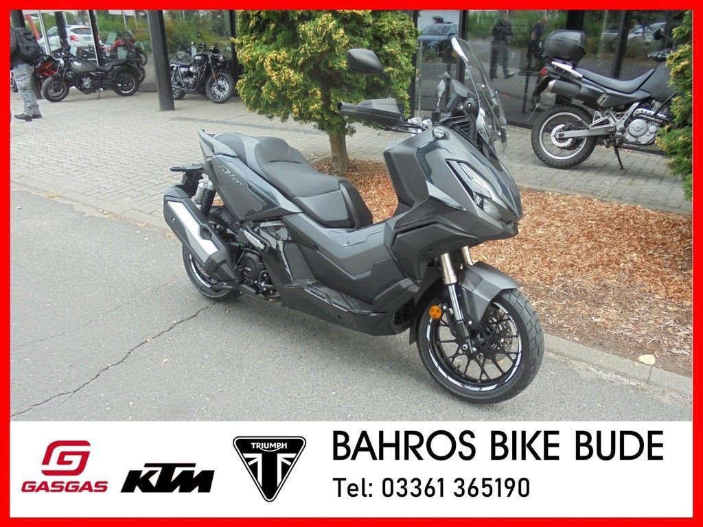 Honda ADV350