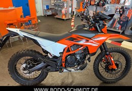 Neumotorrad KTM 390 Enduro R