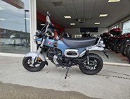 Honda Dax 125