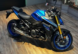 Neumotorrad Suzuki GSX-S1000