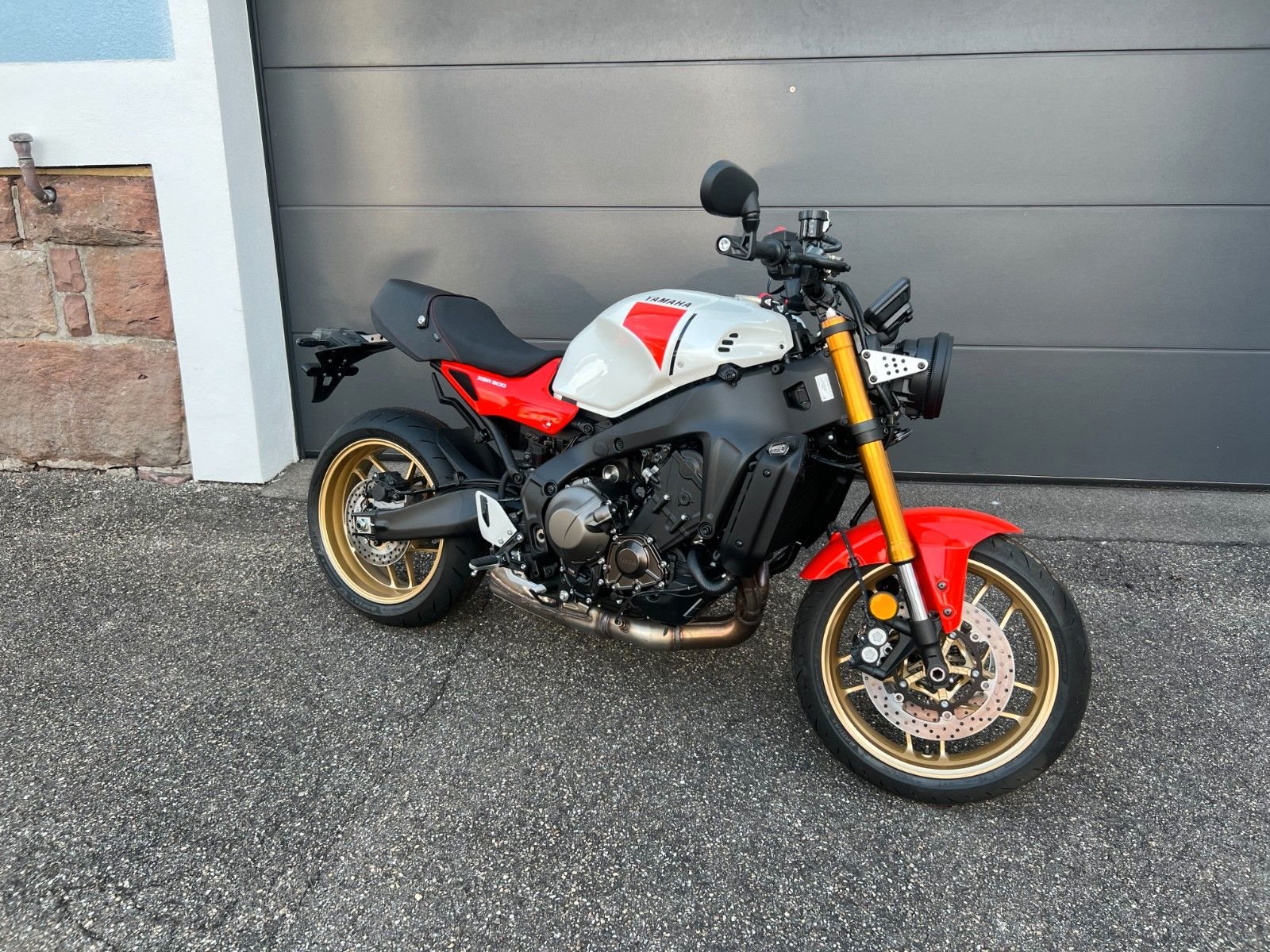 Yamaha XSR900