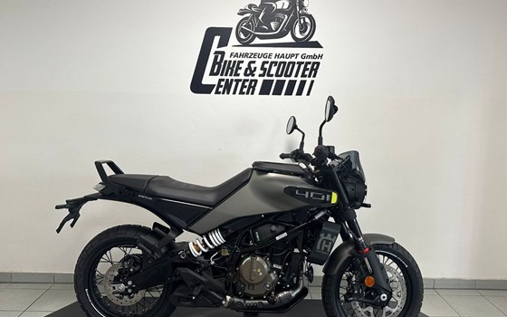 Gebrauchtmotorrad Husqvarna Svartpilen 401 - Bild 1