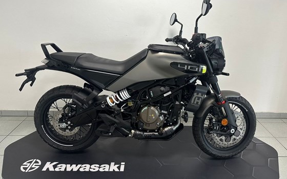 Gebrauchtmotorrad Husqvarna Svartpilen 401 - Bild 2