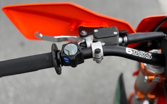 Neufahrzeug KTM 350 EXC-F SIX DAYS - Bild 17