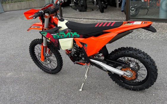 Neufahrzeug KTM 350 EXC-F SIX DAYS - Bild 7