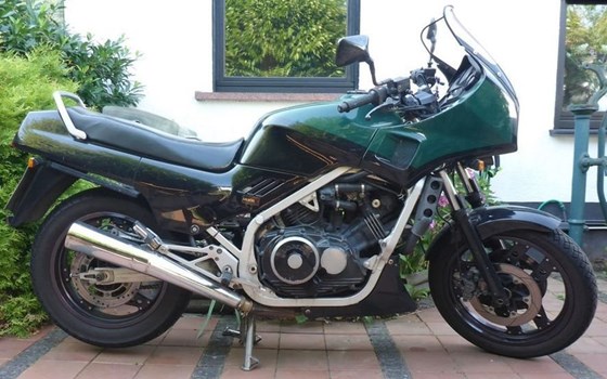 Gebrauchtmotorrad Honda VF 1000 F - Bild 1
