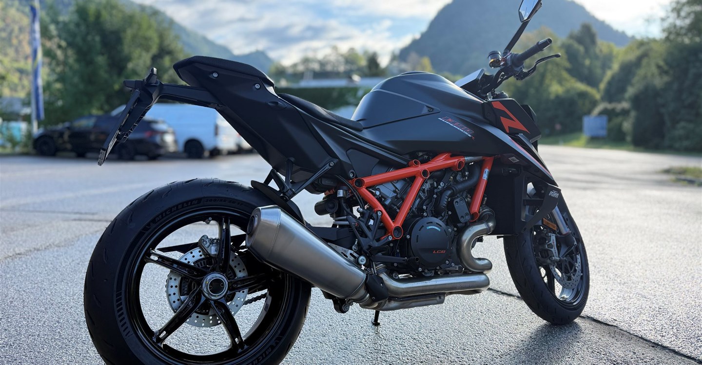 Angebot KTM 1390 Super Duke R EVO