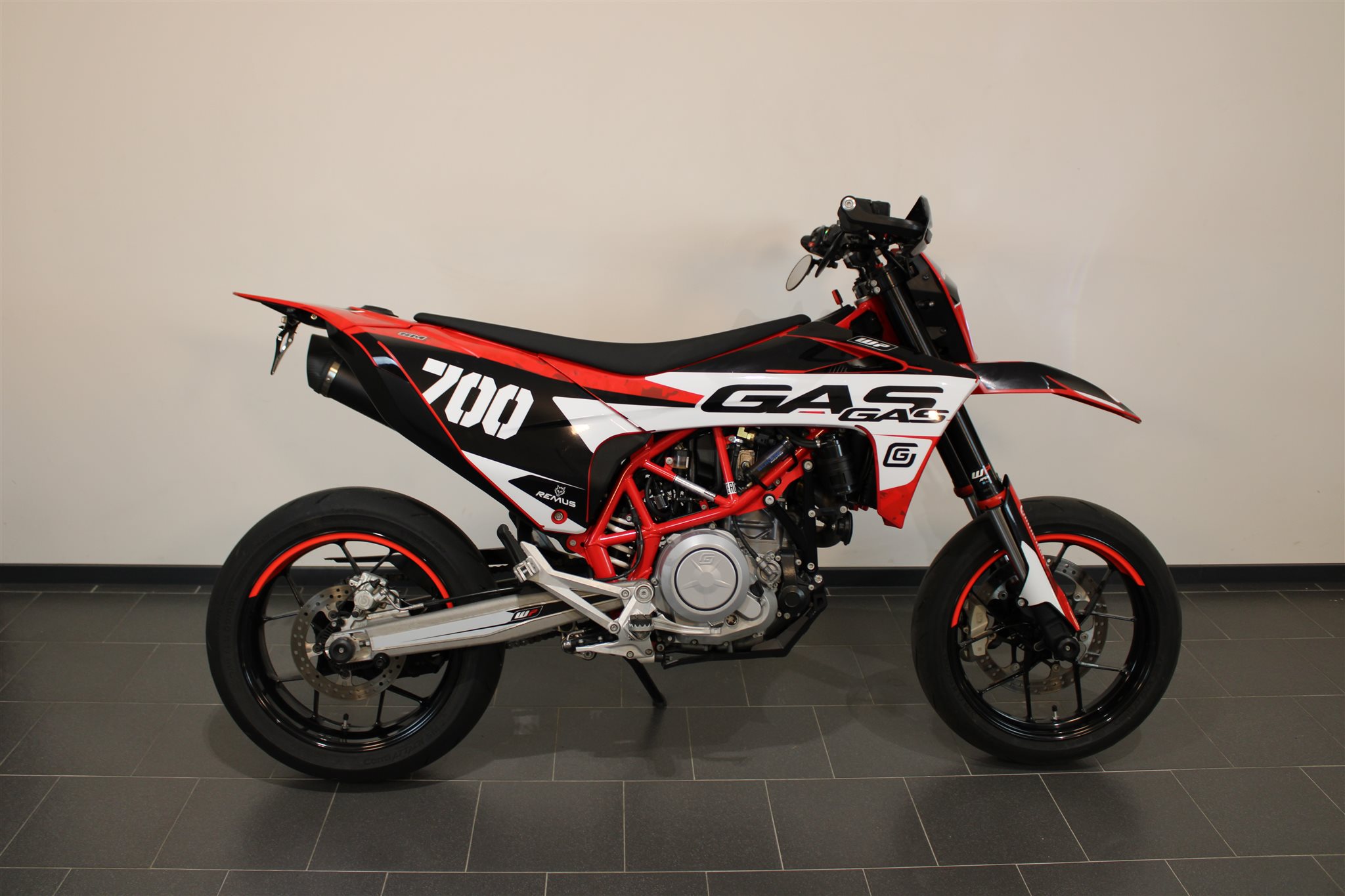 GASGAS SM 700