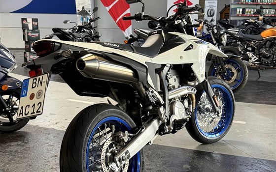 Gebrauchtmotorrad Suzuki DR-Z4SM - Bild 3