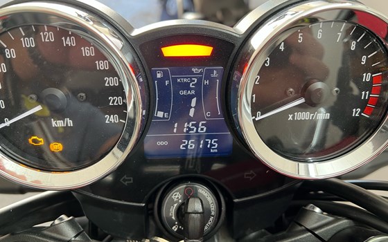 Gebrauchtmotorrad Kawasaki Z900 RS - Bild 3