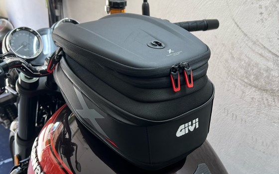 Gebrauchtmotorrad Kawasaki Z900 RS - Bild 2