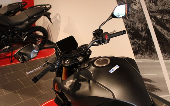 Neufahrzeug Honda CB1000 Hornet SP - Bild 12