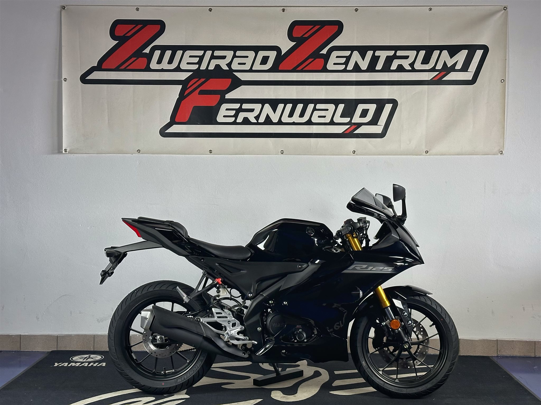 Yamaha R125