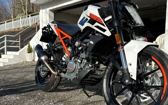 Gebrauchtmotorrad KTM 125 Duke - Bild 2
